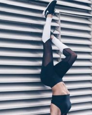 Active Black White Mesh Slit Leggings 3